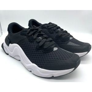 Sorel KINETIC RNEGD LACE Women's Sneaker Black White US Size 8.5 Unworn w/ Box